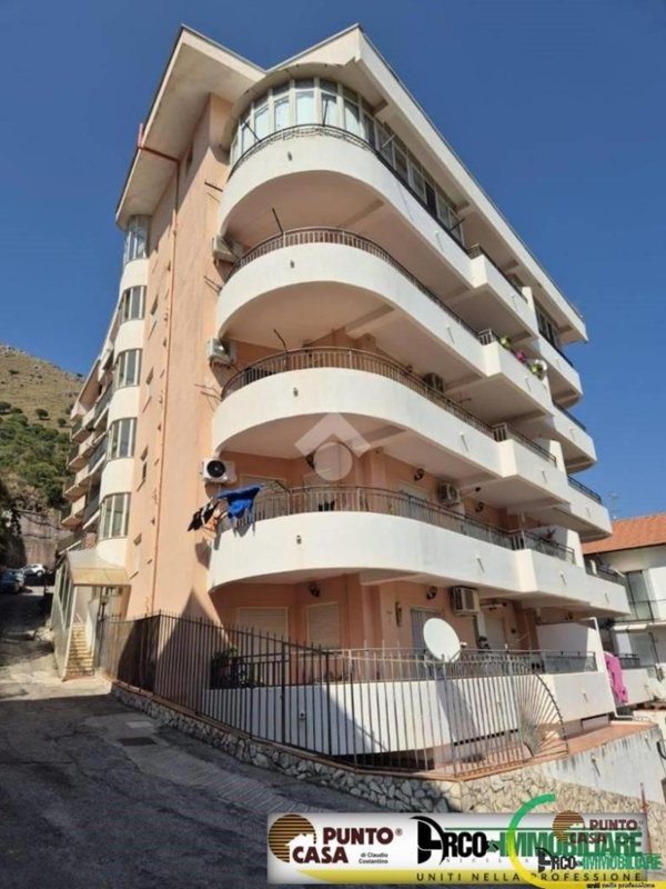 appartamento in vendita a Monreale in zona Giacalone