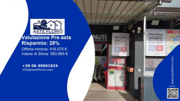 negozio in vendita a Monreale