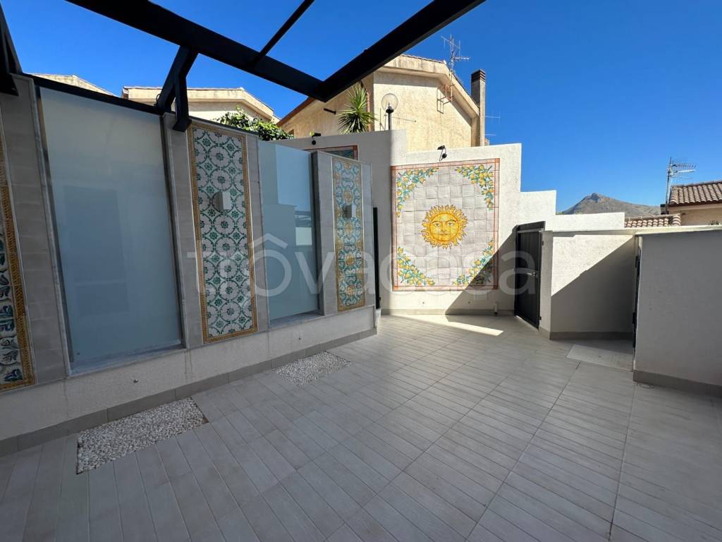 casa indipendente in vendita a Monreale in zona Pioppo