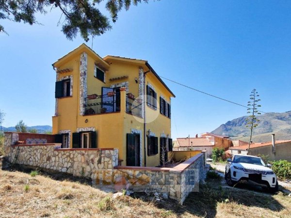 casa indipendente in vendita a Monreale in zona Giacalone