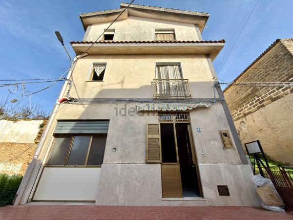 casa indipendente in vendita a Monreale in zona Grisì