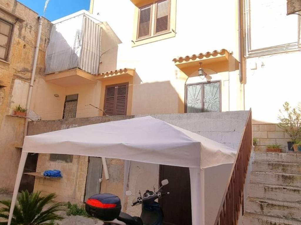 casa indipendente in vendita a Monreale