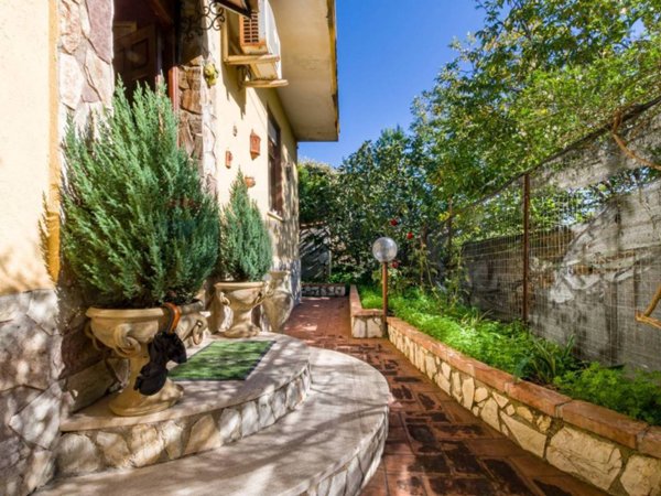 casa indipendente in vendita a Monreale
