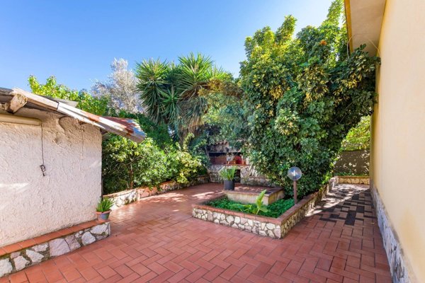 casa indipendente in vendita a Monreale