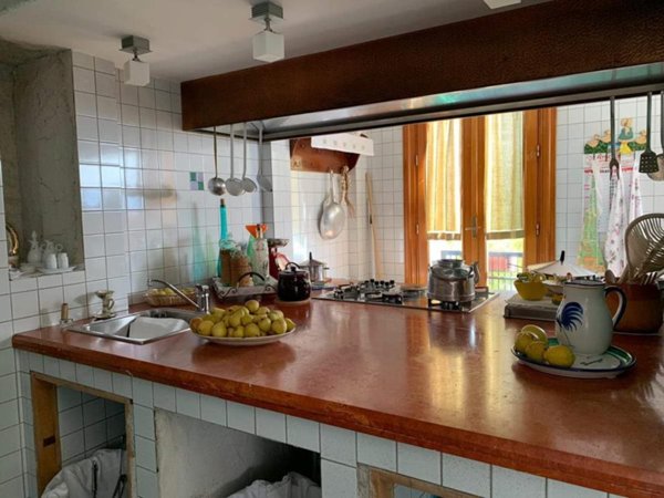 casa indipendente in vendita a Monreale in zona San Martino delle Scale