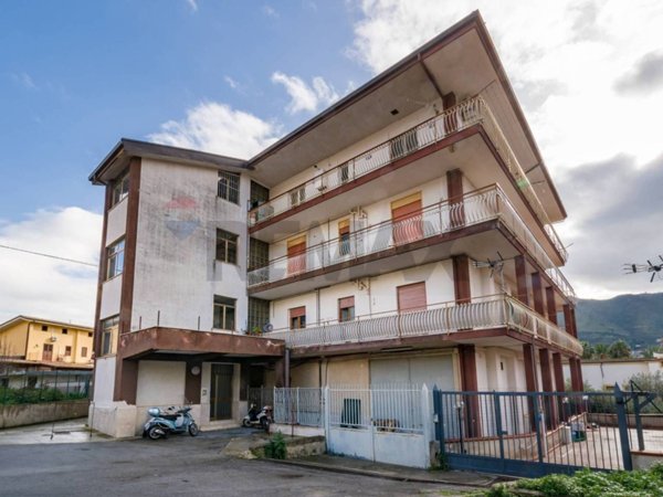 appartamento in vendita a Monreale in zona Aquino