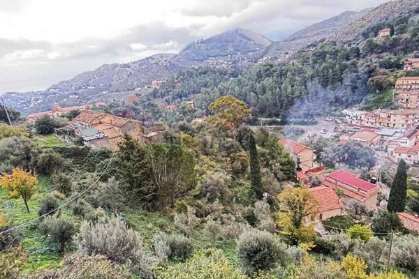 casa indipendente in vendita a Monreale in zona San Martino delle Scale