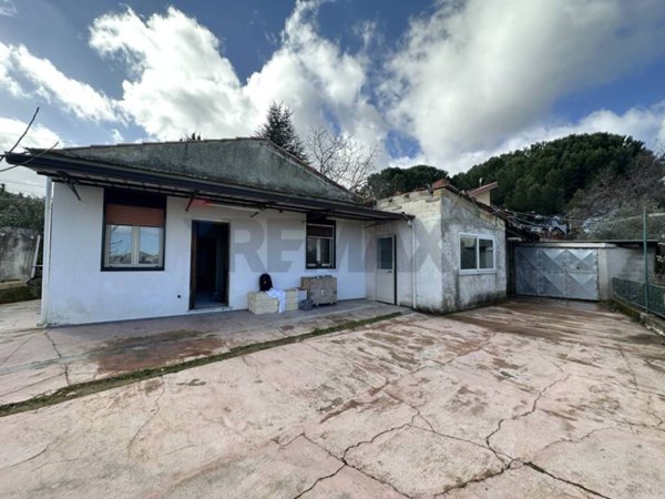 casa indipendente in vendita a Monreale in zona Giacalone