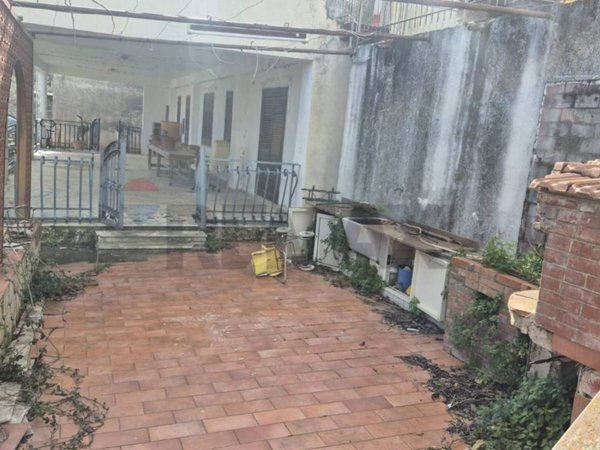 casa indipendente in vendita a Monreale in zona San Martino delle Scale