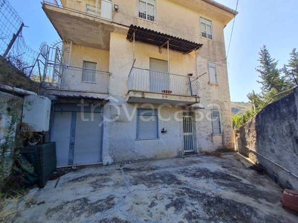 appartamento in vendita a Monreale in zona Aquino