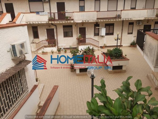 negozio in vendita a Monreale