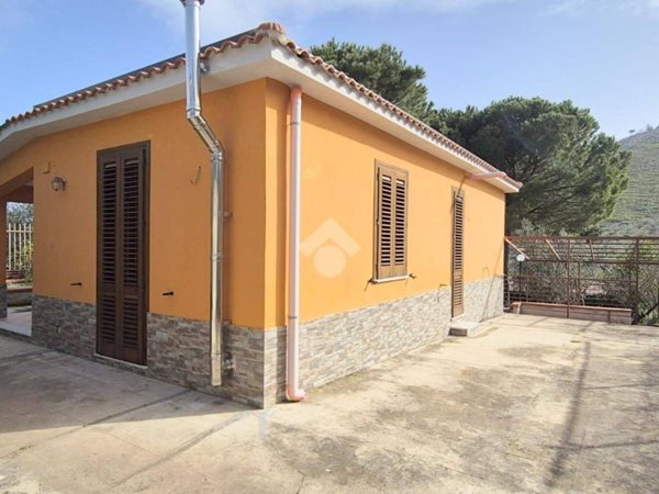casa indipendente in vendita a Monreale