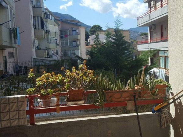 appartamento in vendita a Monreale in zona Villa Ciambra