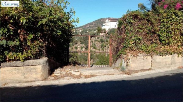 casa indipendente in vendita a Monreale in zona Fontana Lupo/Ponte Parco