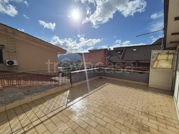 appartamento in vendita a Monreale in zona Pioppo