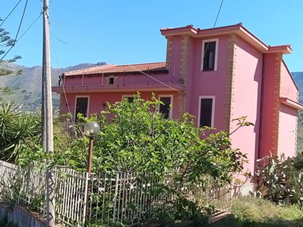 casa indipendente in vendita a Monreale