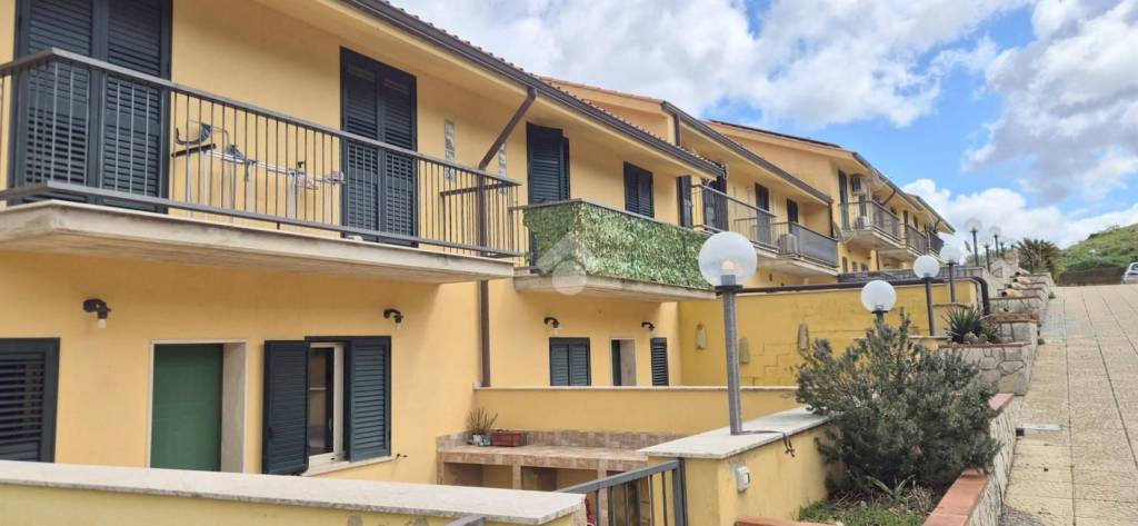 casa indipendente in vendita a Monreale in zona Pioppo