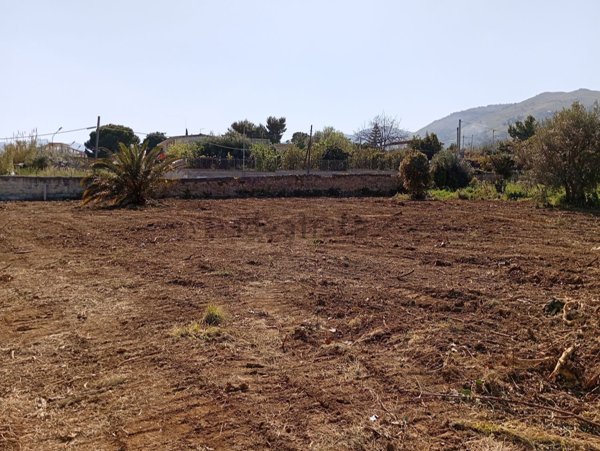 casa indipendente in vendita a Monreale in zona Aquino