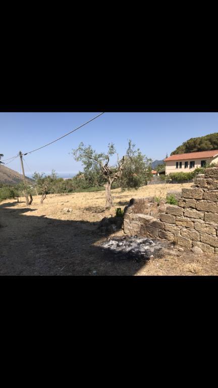 terreno edificabile in vendita a Monreale in zona Pioppo