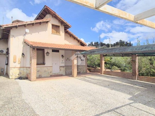 casa indipendente in vendita a Monreale in zona Cannizzaro
