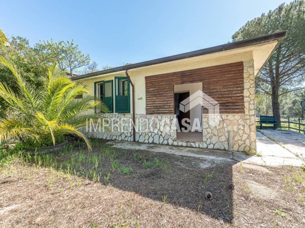casa indipendente in vendita a Monreale in zona Pioppo