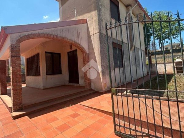 casa indipendente in vendita a Monreale