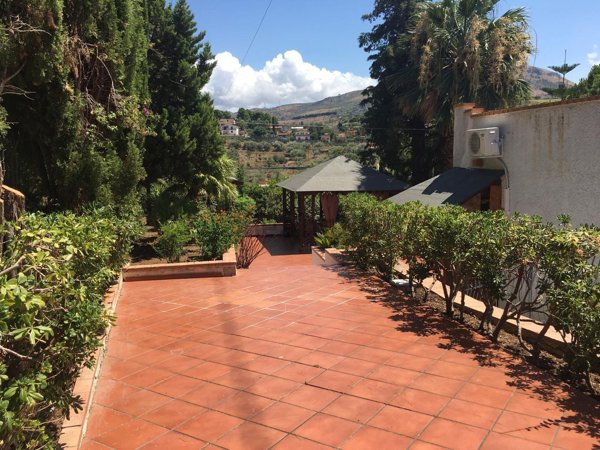 casa indipendente in vendita a Monreale in zona Giacalone