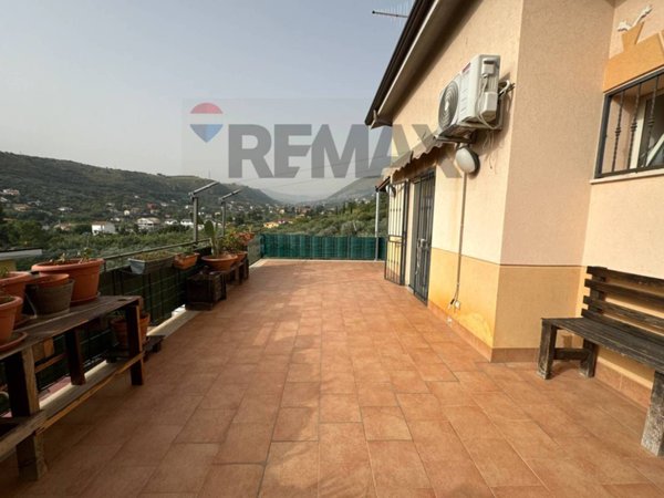 casa indipendente in vendita a Monreale in zona Aquino