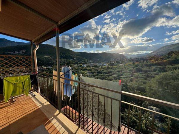 casa indipendente in vendita a Monreale in zona Aquino