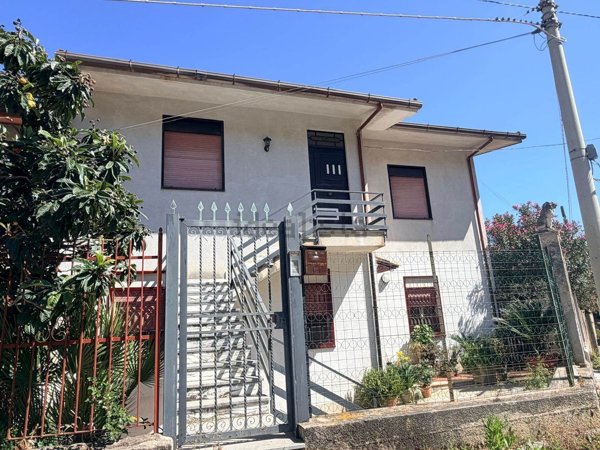 casa indipendente in vendita a Monreale