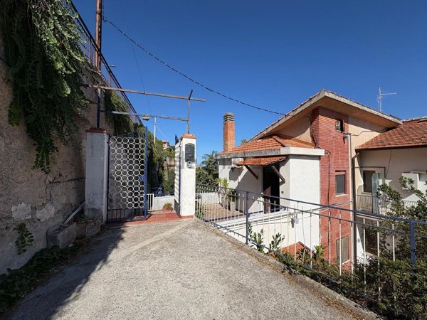 appartamento in vendita a Monreale in zona Tagliavia
