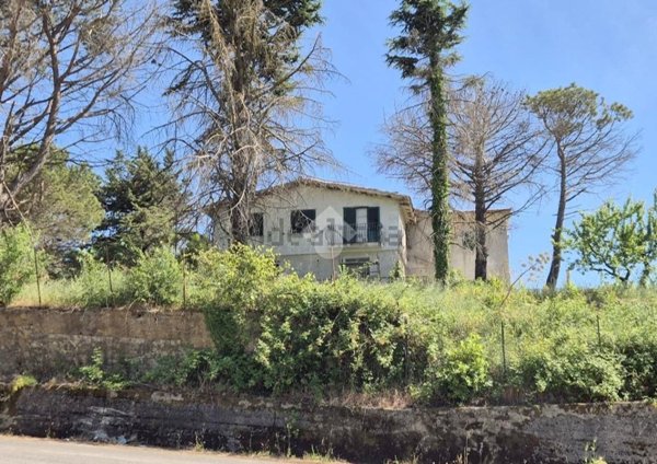 casa indipendente in vendita a Monreale in zona Poggio San Francesco