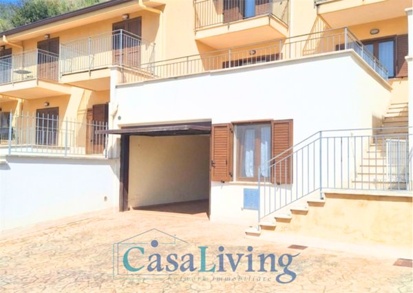 casa indipendente in vendita a Monreale in zona Monte Caputo