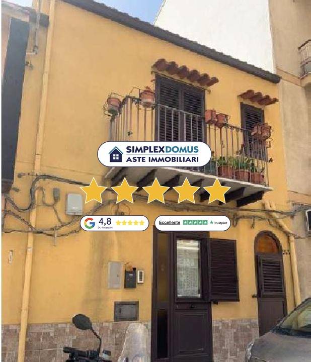 appartamento in vendita a Monreale in zona Pioppo