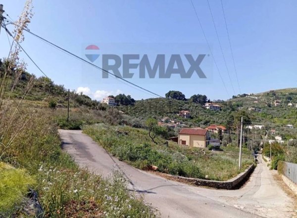 terreno edificabile in vendita a Monreale in zona Monte Caputo