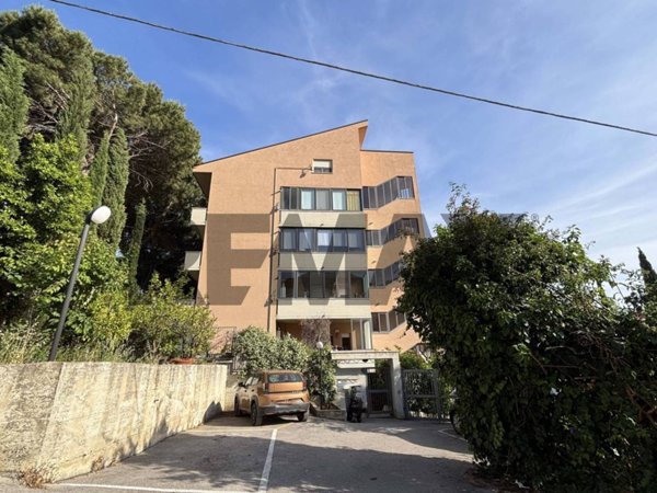 appartamento in vendita a Monreale in zona Santa Rosalia