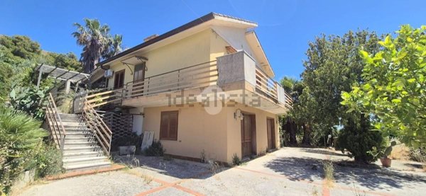 casa indipendente in vendita a Monreale