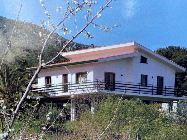 casa indipendente in vendita a Monreale