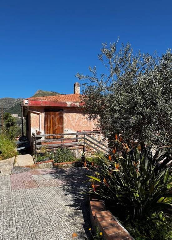 casa indipendente in vendita a Monreale in zona Giacalone