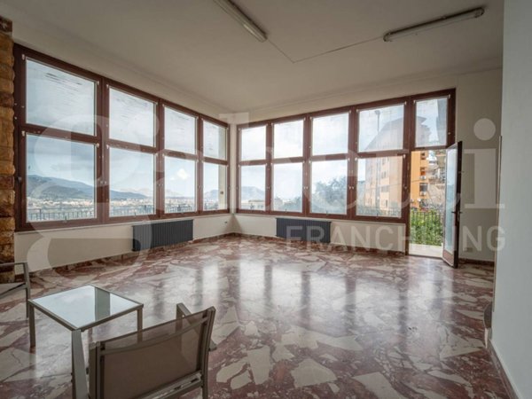 appartamento in vendita a Monreale in zona Villa Ciambra
