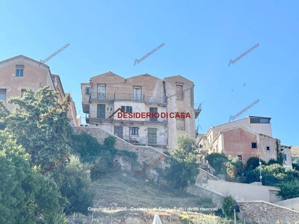 intera palazzina in vendita a Monreale