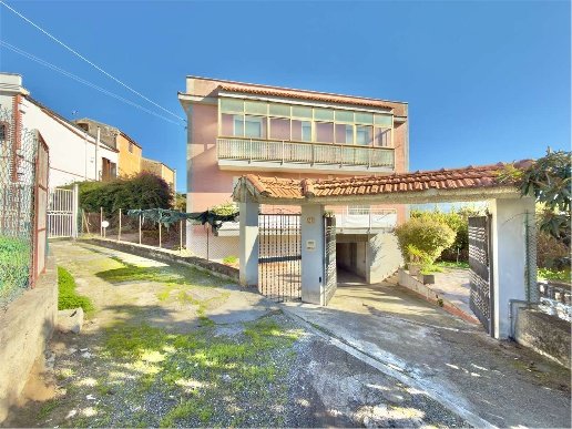appartamento in vendita a Monreale in zona Aquino