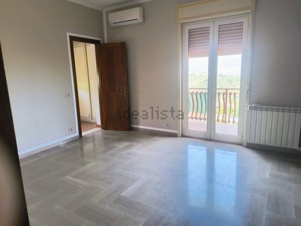appartamento in vendita a Monreale in zona Villa Ciambra