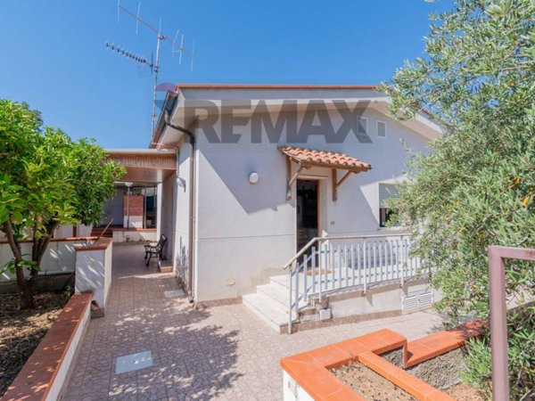 casa indipendente in vendita a Monreale in zona Giacalone