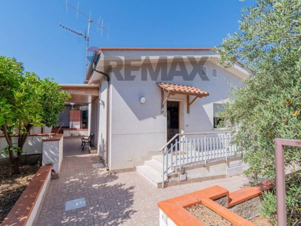 casa indipendente in vendita a Monreale in zona Giacalone