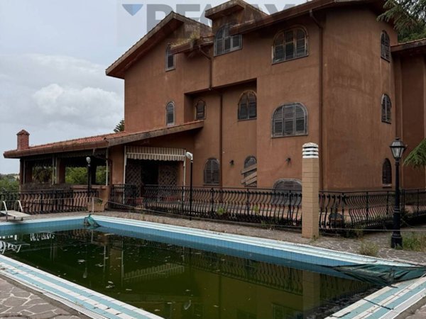 casa indipendente in vendita a Monreale in zona Giacalone