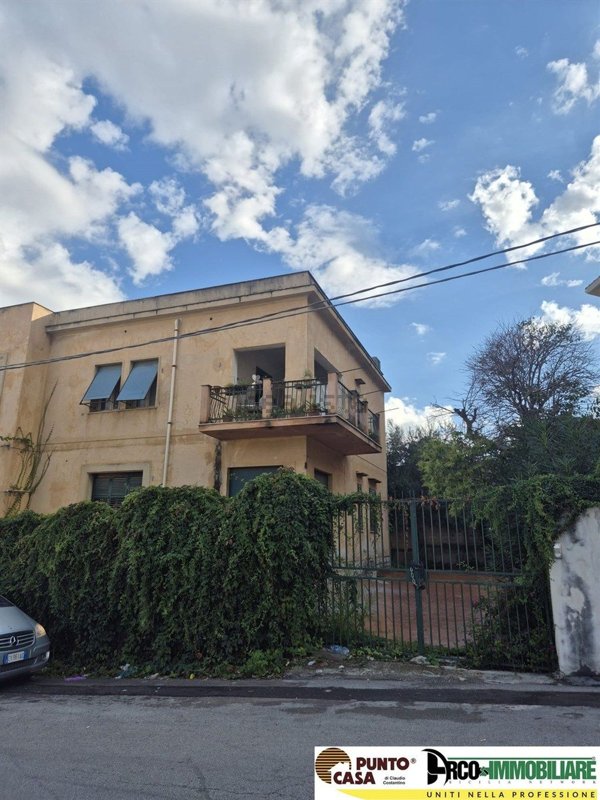 casa indipendente in vendita a Monreale