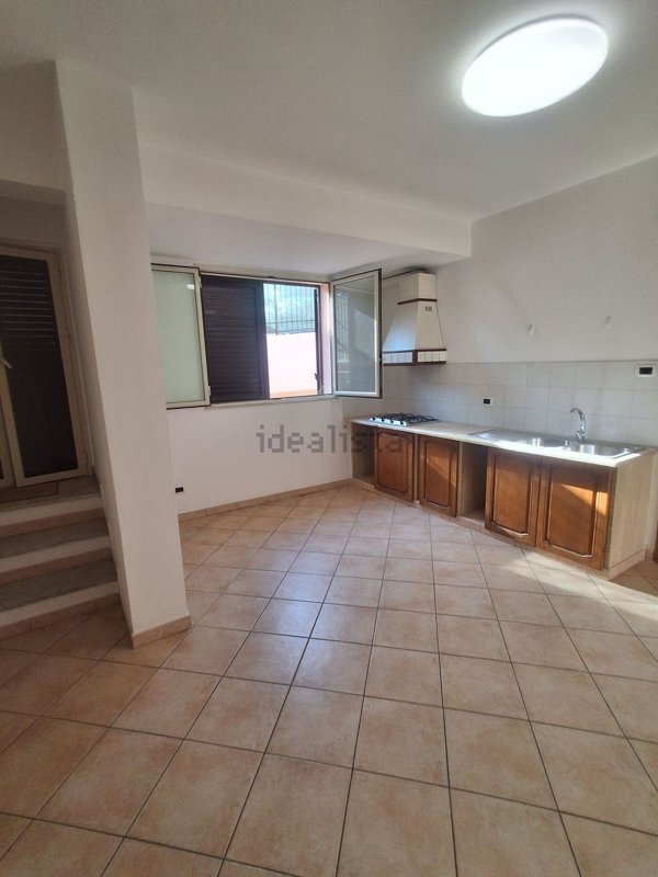 appartamento in vendita a Monreale in zona Santa Rosalia