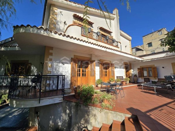 casa indipendente in vendita a Monreale in zona Villa Ciambra