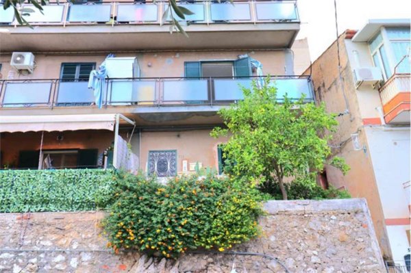 appartamento in vendita a Monreale in zona Santa Rosalia